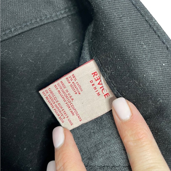 Revice | NWT Venus Black Coated Star Butt Straight Leg Jeans 26 - Picture 8 of 11